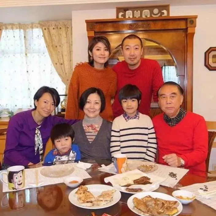 陳慧琳與丈夫育有兩子。 ​