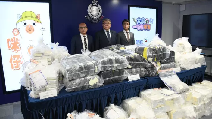 毒品調查科搗破6個毒品儲存倉庫，檢獲約 592 公斤可卡因及 91 公斤大麻花，市值超過 6.5 億元。