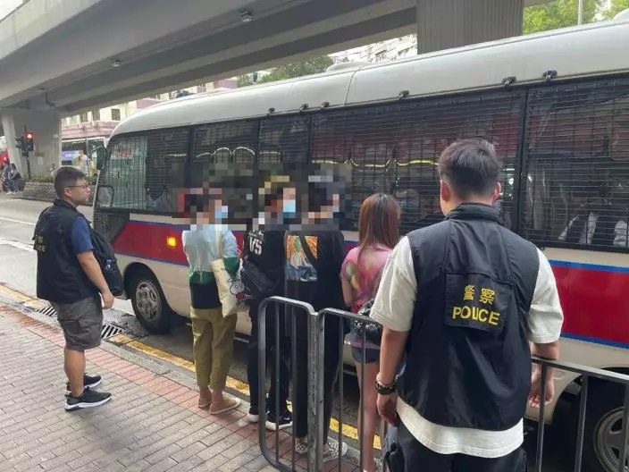附圖為被捕人