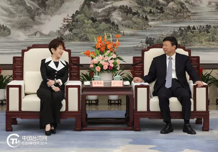 中共中央台辦主任宋濤在杭州會見國民黨前主席洪秀柱。網上圖片