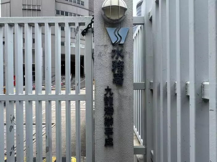 巴士的報記者攝