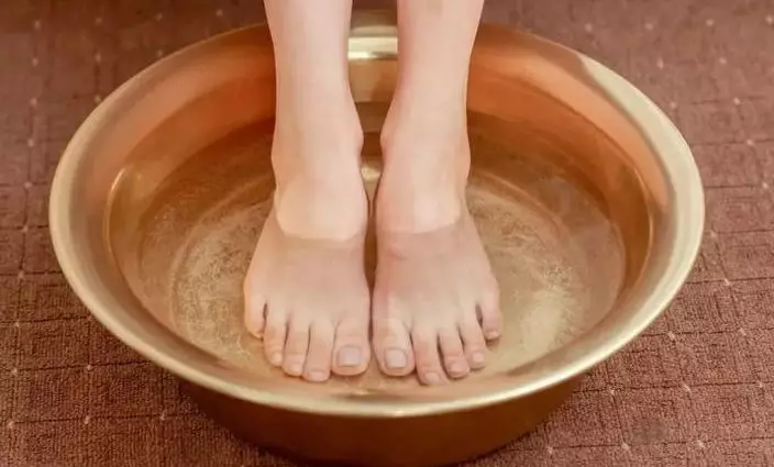 泡腳。設計圖片