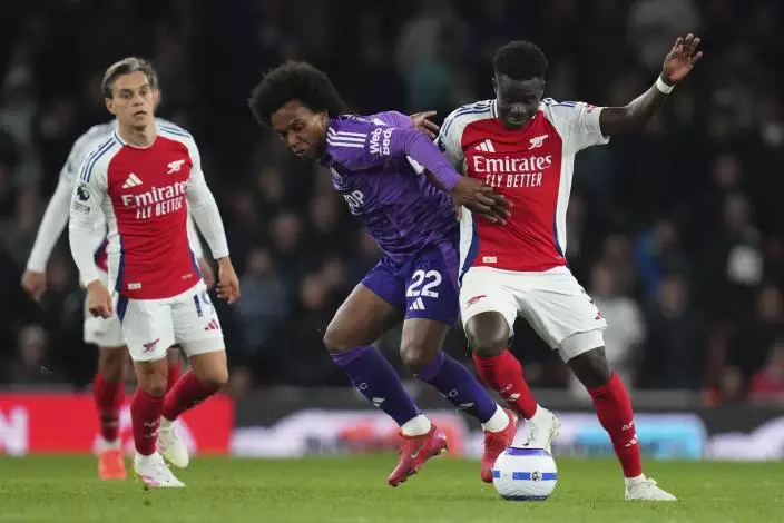 英超聯賽，阿仙奴主場2:1挫富咸。AP圖片