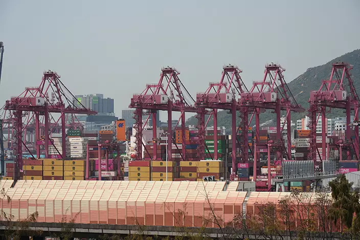 巴士的報記者攝