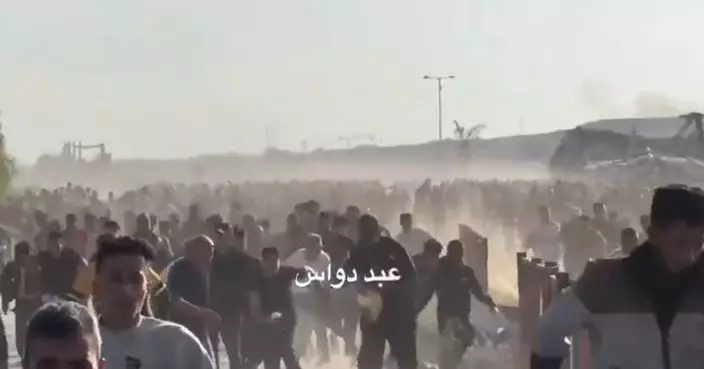 以軍攻擊加沙南部馬瓦西地區的援助物資分發站周邊,造成最少22名巴勒斯坦人死亡、115人受傷。X圖片