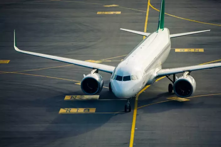 航空專家教6大逃生要訣提升空難中生還機會。資料圖片