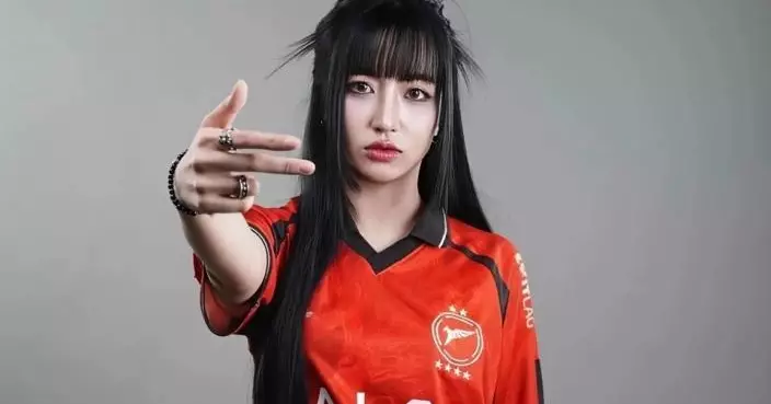 泰國女子電競選手 Tokyogurl 於 2025 SEA Games 賽事中被發現疑似用遙控軟件作弊遭到取消資格、所屬戰隊解約並被 Garena 終身禁賽。 Tiktok/@tokyogurlz 圖片