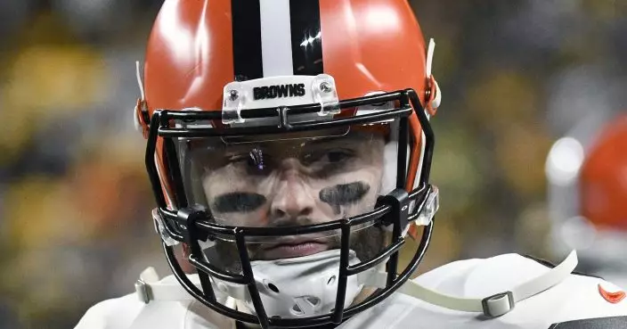 Browns unwilling to make Mayfield&#039;s messy situation worse