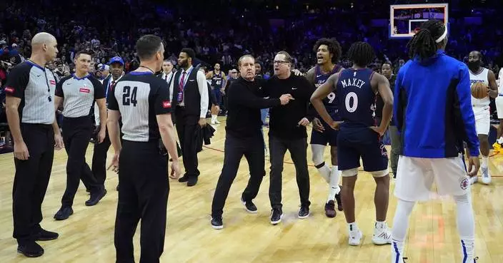 76ers&#8217; Nick Nurse, Kelly Oubre fined $50,000 for confronting officials after narrow loss to Clippers