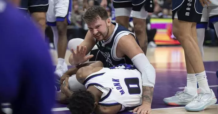 Kings star sixth man Malik Monk to miss at least 4 weeks with a knee injury