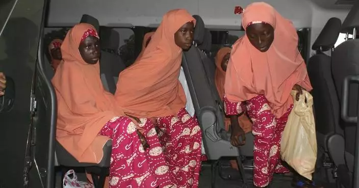 Nigerian parents finally get a chance to see their children who spent more than 2 weeks in captivity