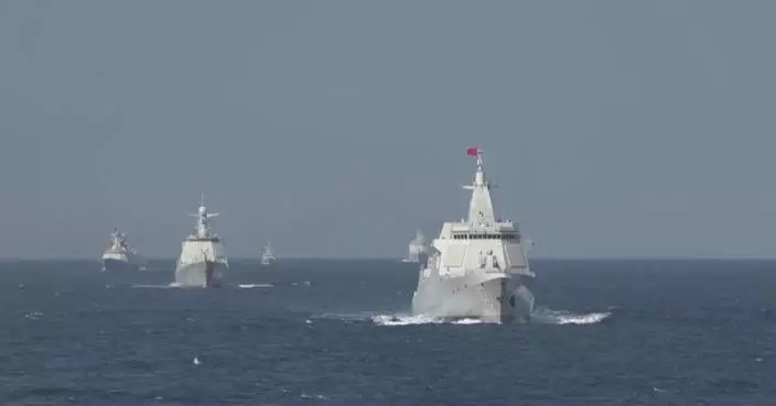 Chinese naval formations conduct drills to enhance combat capabilities
