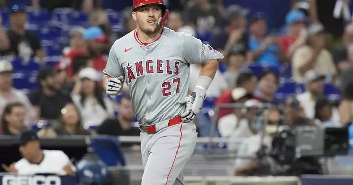 Mike Trout hits 473-foot home run for Angels against Marlins