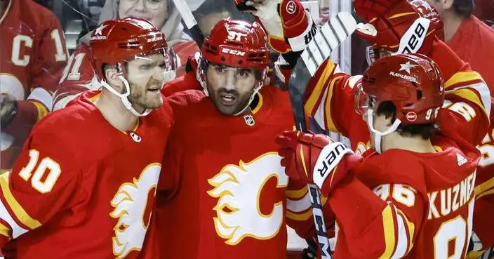 Nazem Kadri scores twice in third period to rally Flames to 6-5 win over Coyotes