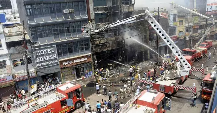 Fire burns a restaurant and hotel in eastern India, killing 6 and injuring 20