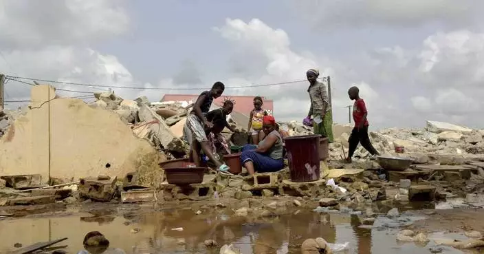 Homes are demolished in Ivory Coast&#8217;s main city over alleged health concerns. Thousands are homeless