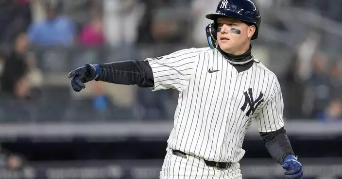 Alex Verdugo gets the Yankees&#8217; `dawgs&#8217; out, sparking barking celebrations
