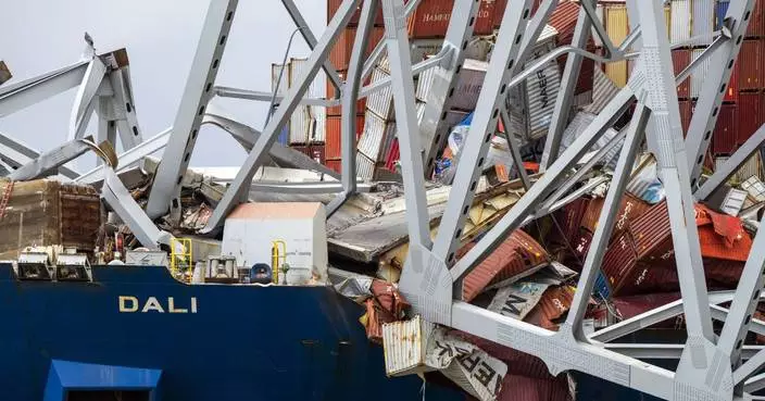 Salvage crews have begun removing containers from the ship that collapsed Baltimore&#8217;s Key bridge