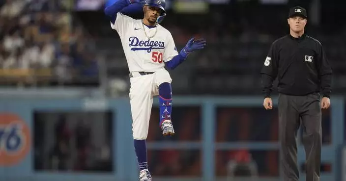 Mookie Betts ties career high with 5 hits as Dodgers beat Nationals 6-2