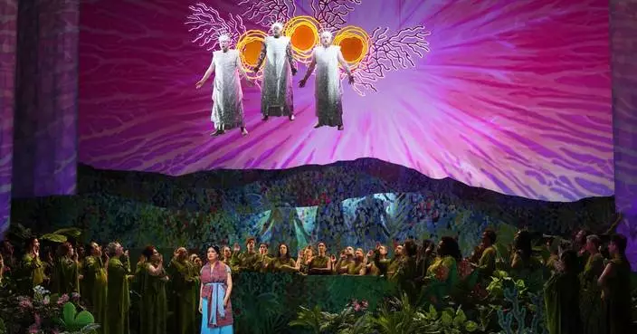 John Adams&#8217; Nativity oratorio &#8216;El Nino&#8217; gets colorful staging at the Met