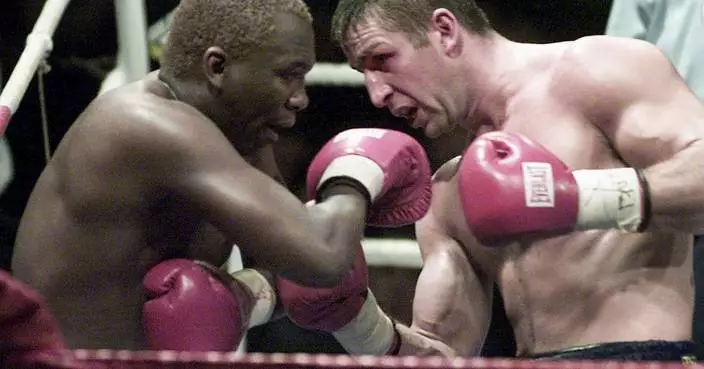 South African boxer Dingaan Thobela, &#8216;The Rose of Soweto,&#8217; dies aged 57