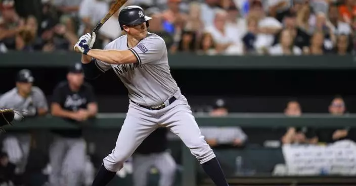 Yankees delay DJ LeMahieu's minor league rehab assignment because foot has not fully healed