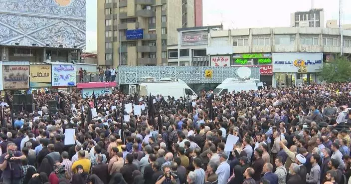 Iranians rally in Tehran to mourn death of president, other victims in helicopter crash