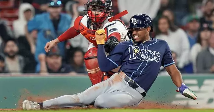 Díaz's 2-run single in 6th sends Rays to 4-3 win over Red Sox at Fenway