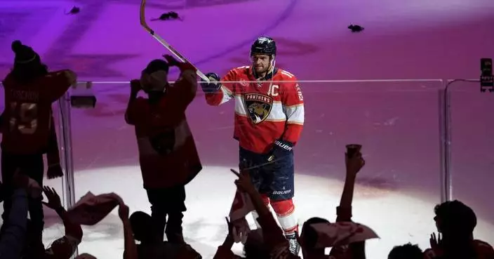 Florida Panthers captain Aleksander Barkov wins Selke Trophy as NHL's best defensive forward