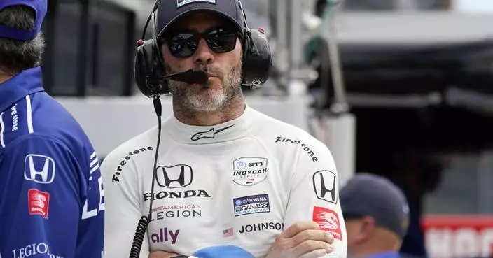 Jimmie Johnson to attempt his own version of Indy 500 &amp; NASCAR doubleheader