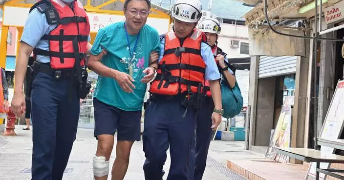 Inter-departmental drill on emergency response to flooding in Tai O