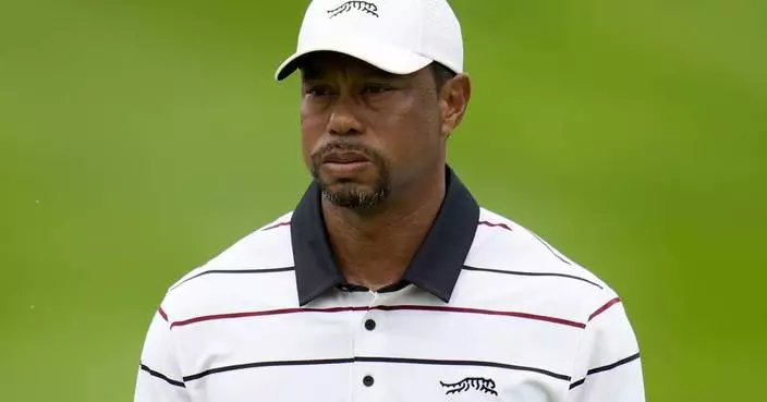 Woods gets stuck in sand, makes two early triples en route to a 77 and will miss the cut at PGA