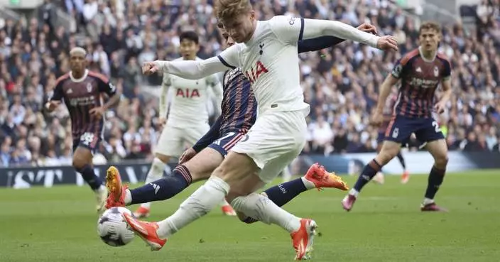 Timo Werner to stay on loan at Tottenham for the whole of next season