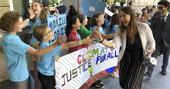 Appeals court rejects climate change lawsuit by young Oregon activists against US government