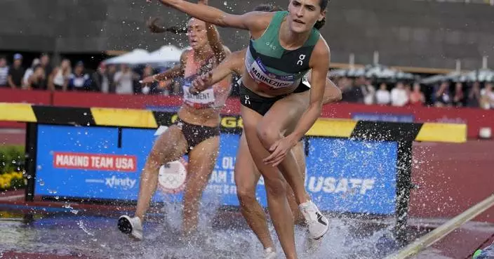 Steeplechaser stumbles through water barrier, tumbles over last hurdle to miss Olympic spot