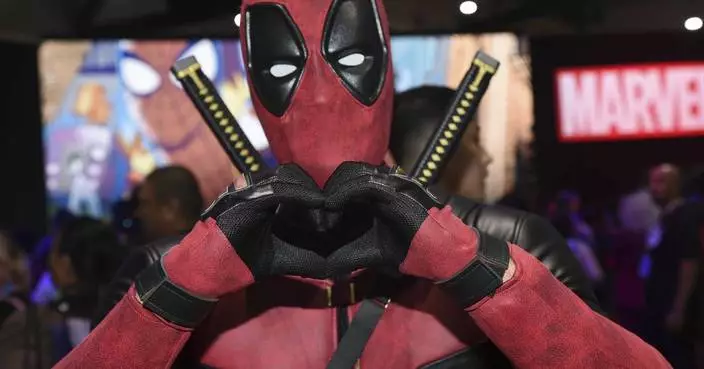 ‘Deadpool &amp; Wolverine’ brings Ryan Reynolds, Hugh Jackman and some friends to jolt Comic-Con