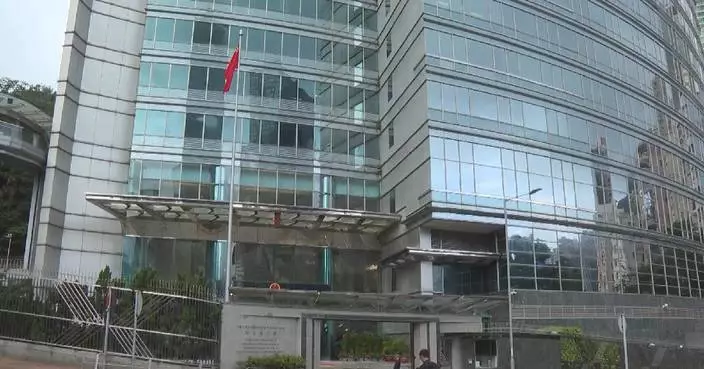 HK-based central gov't departments hold flag raising ceremonies to celebrate SAR's 27th anniversary