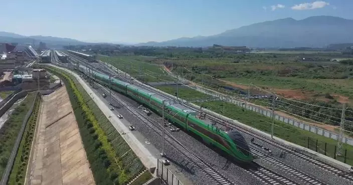 China-Laos Railway records over 222,000 cross-border passengers