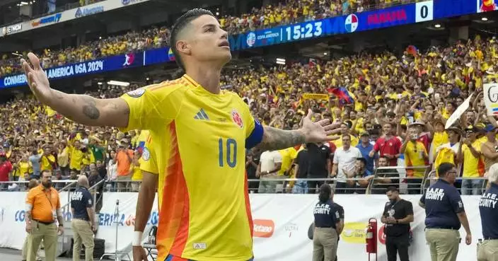 Colombia cruises past Panama 5-0 in Copa America to advance to the semifinals