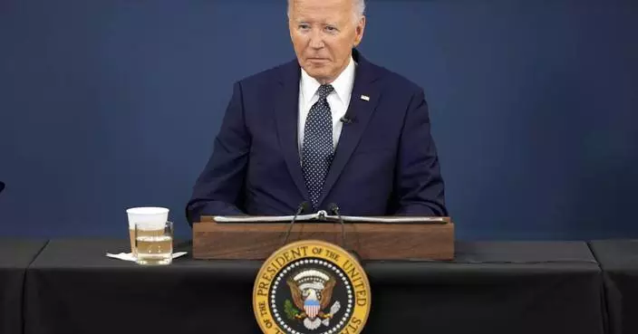Many Democrats feel powerless to replace Biden as party leaders fight to contain debate fallout