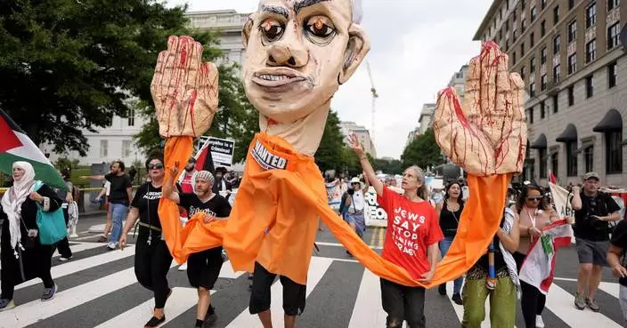 Gaza war protesters hold a 'die-in' near the White House as Netanyahu meets with Biden, Harris