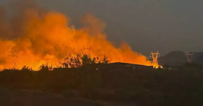 Evacuation orders lifted for some Arizona residents forced from their homes days ago by a wildfire