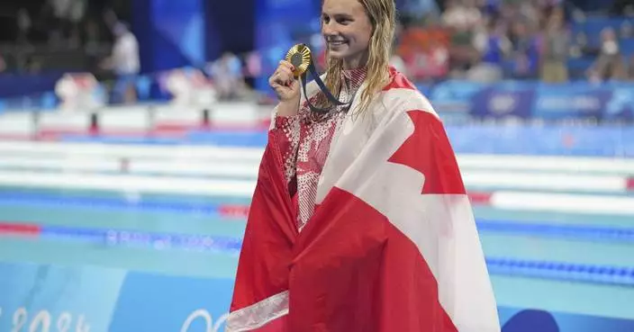 What did Summer McIntosh do over school vacation? The Canadian teen won 3 golds and a silver