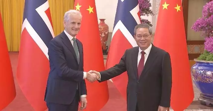 Chinese premier meets Norwegian PM in Beijing