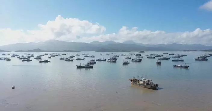 Zhejiang prepares for typhoon Bebinca