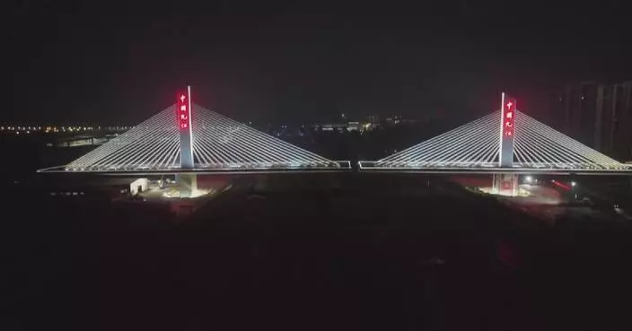 Massive swivel bridge girders installed in China