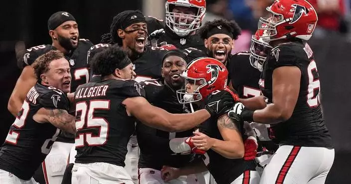 Falcons rally with late field goal to beat Saints 26-24