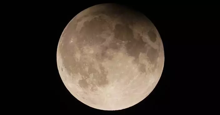 Earth will have a temporary &#8216;mini moon&#8217; for two months