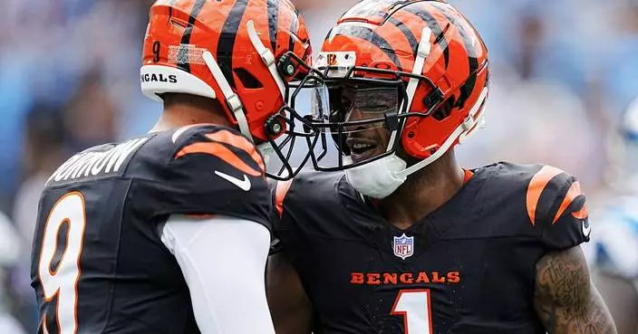 Joe Burrow throws for 2 TDs, Bengals hold on to beat Panthers 34-24 for first victory of the season