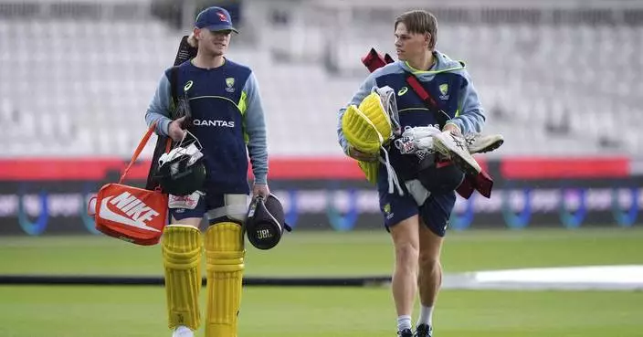 Australia bowls first in 4th ODI against England in first return to Lord's since controversial test